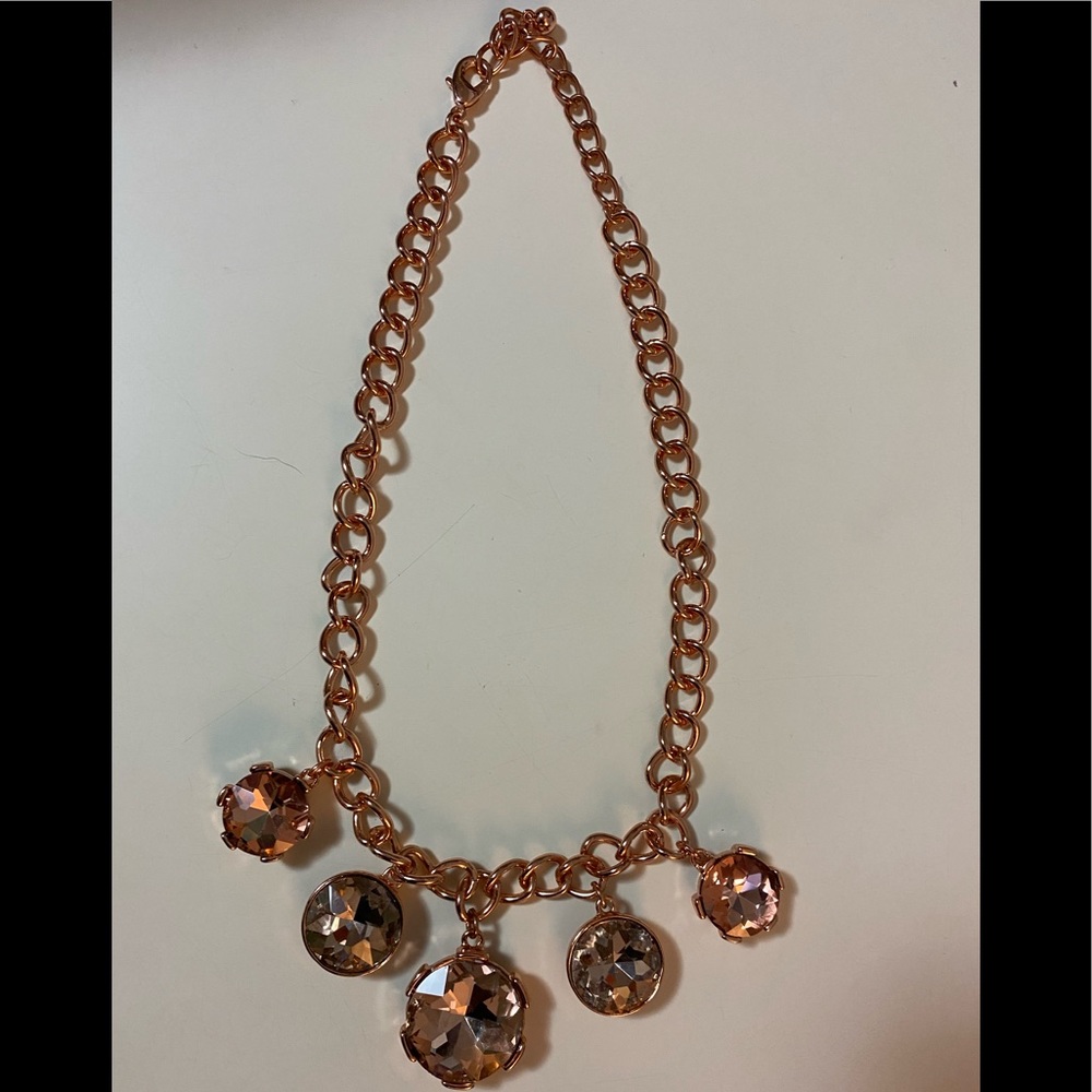 ‼️5/20‼️ rose gold metal with rose gold rhinehones charms